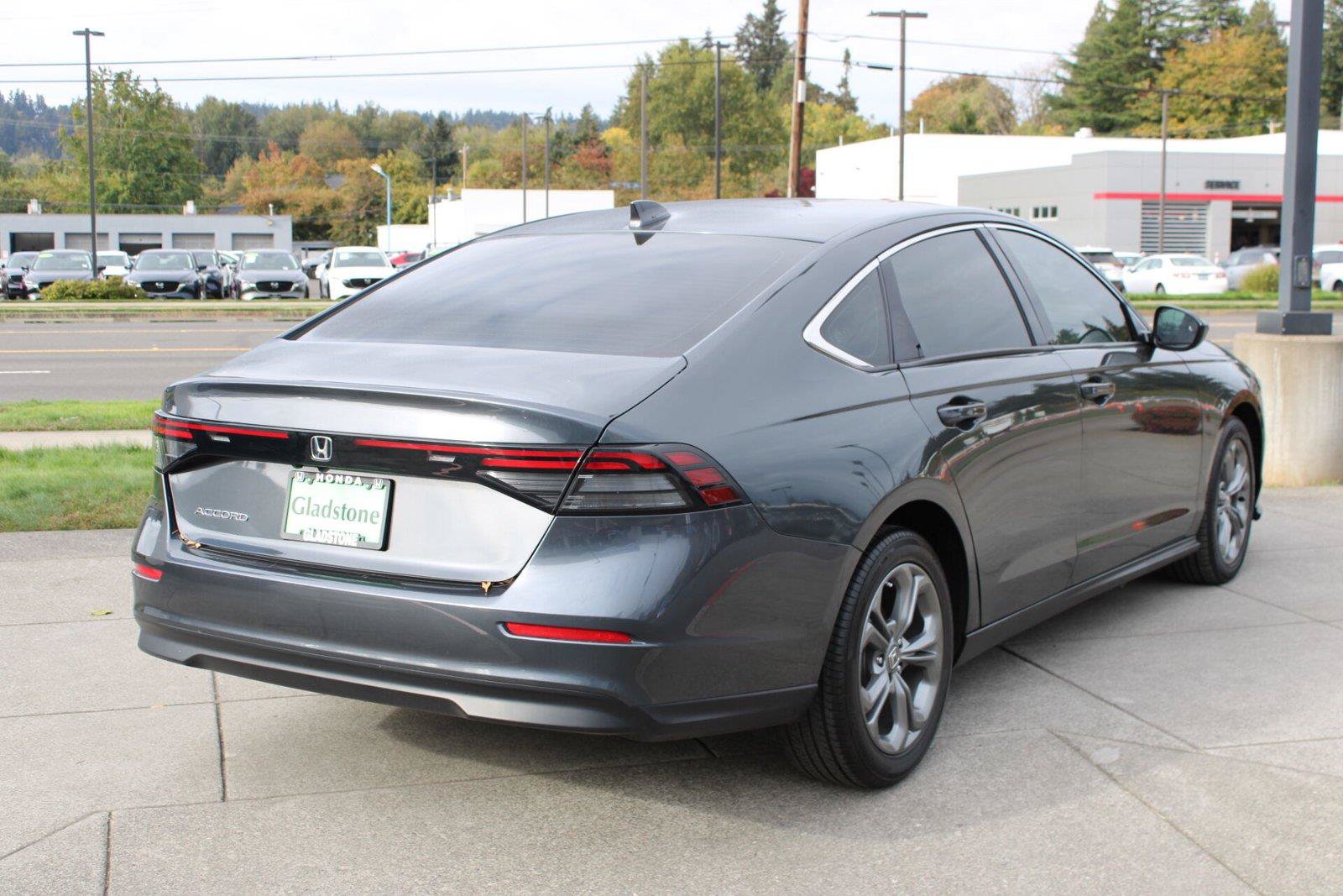Used 2024 Honda Accord EX image 4