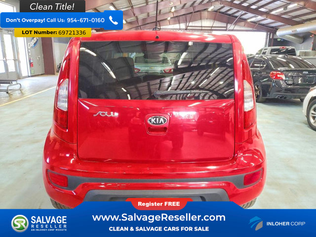 Used 2013 Kia Soul FWD image 8