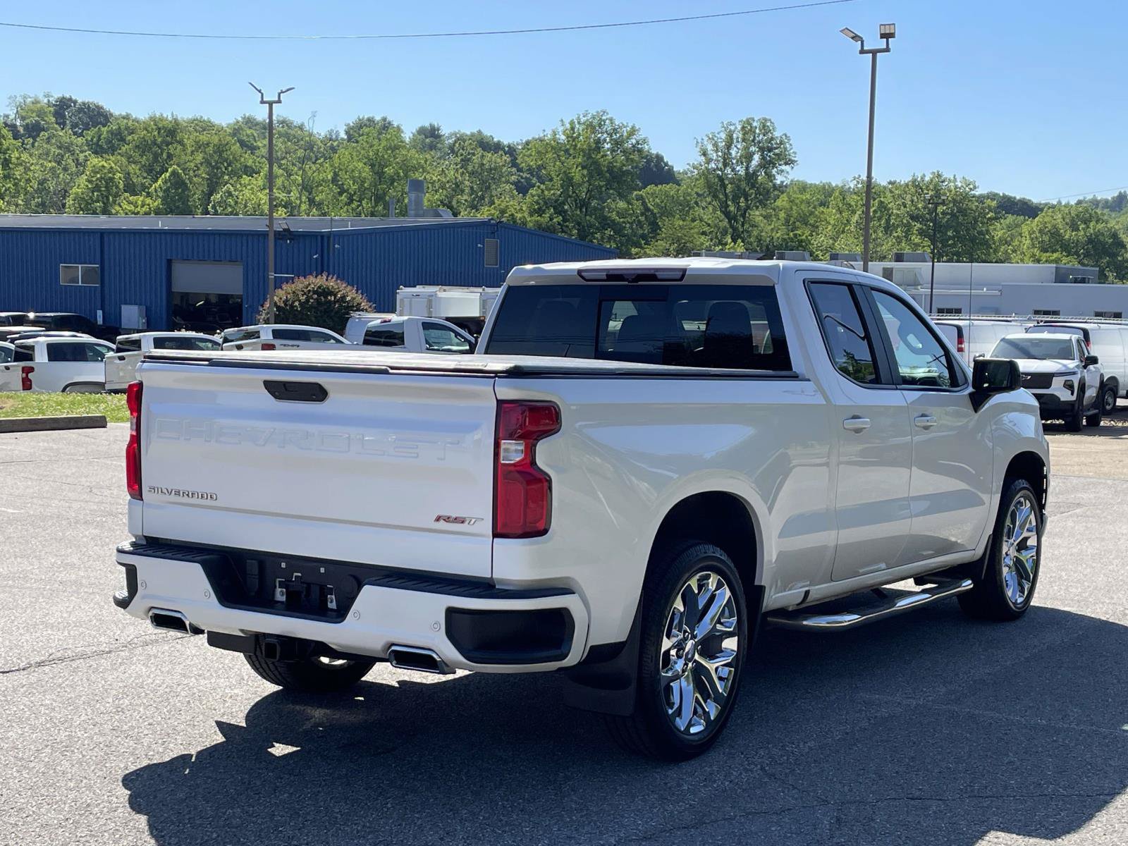 Certified 2021 Chevrolet Silverado 1500 RST w/ Convenience Package II AWD/4WD image 3