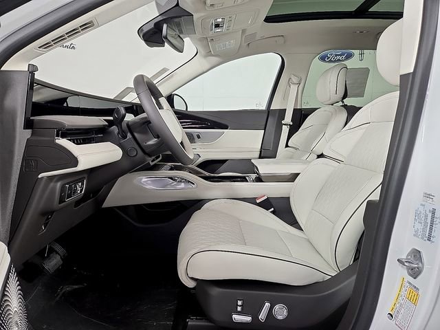 New 2026 Lincoln Nautilus Black Label image 13