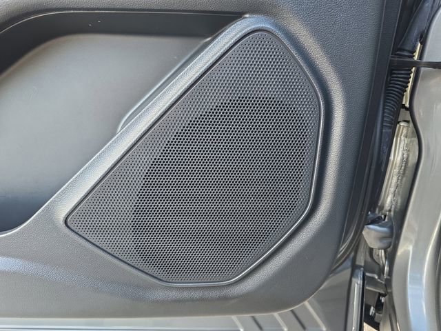 Used 2025 Ford Explorer ST-Line image 18