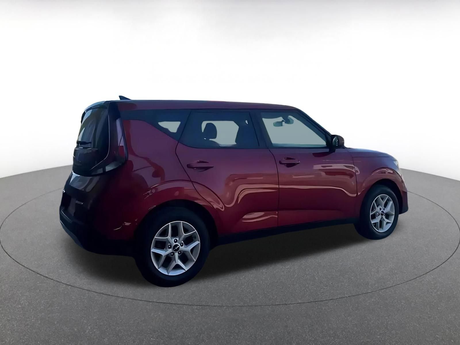 Used 2025 Kia Soul LX w/ LX Technology Package FWD image 12
