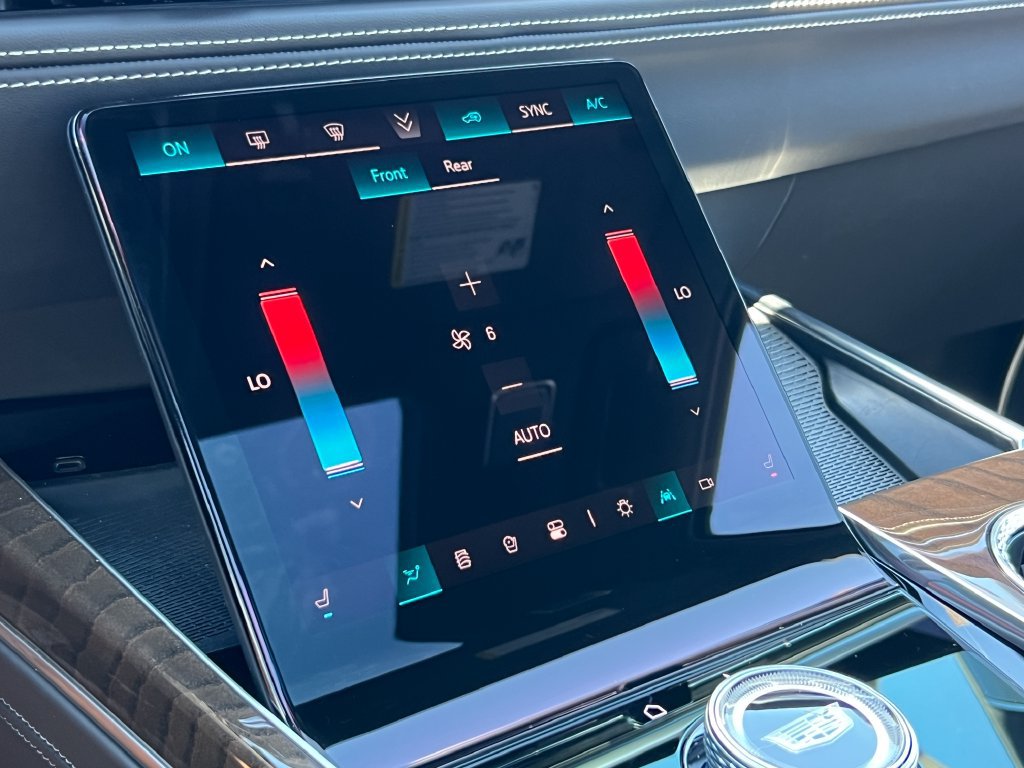 New 2026 Cadillac Escalade Platinum Luxury AWD/4WD image 58