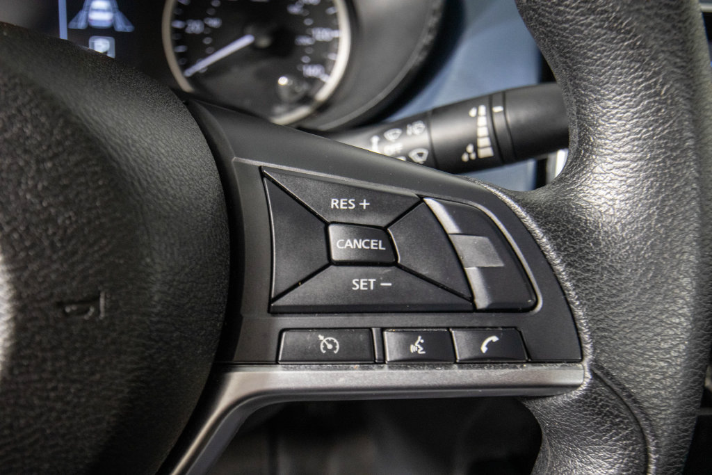 Used 2025 Nissan Versa SV FWD image 22