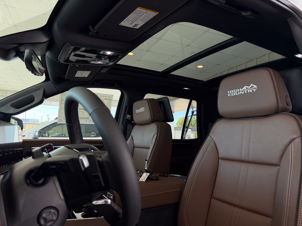 New 2026 Chevrolet Tahoe High Country AWD/4WD image 15