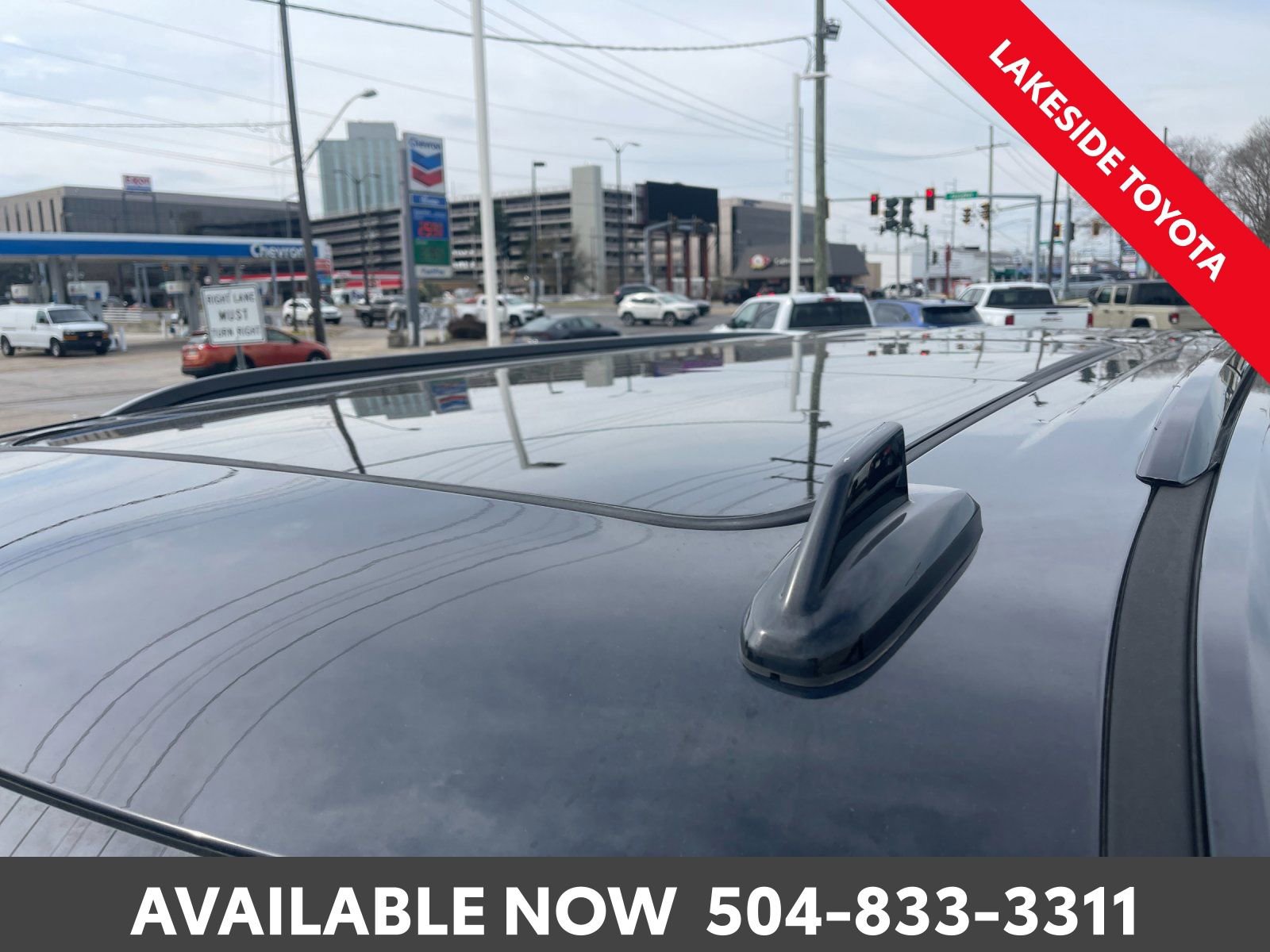 Used 2021 GMC Yukon AT4 w/ AT4 Premium Plus Package image 11