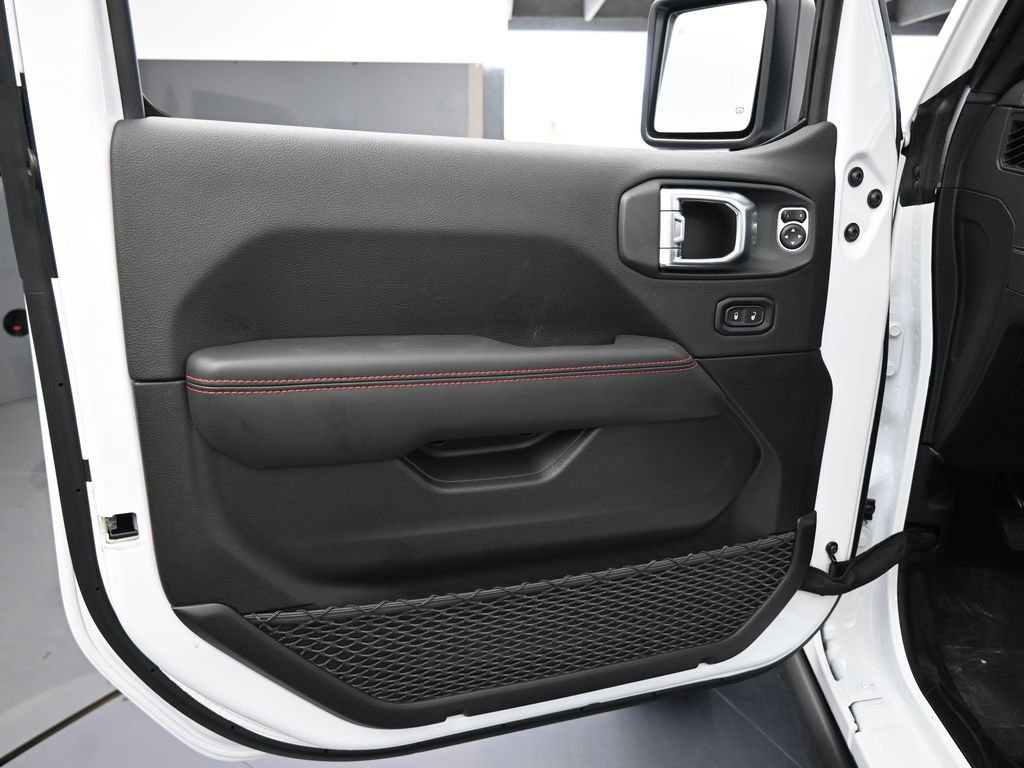 New 2026 Jeep Wrangler Unlimited Rubicon image 16