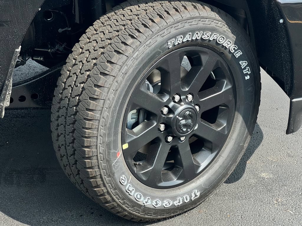 New 2026 RAM 2500 Big Horn AWD/4WD image 11