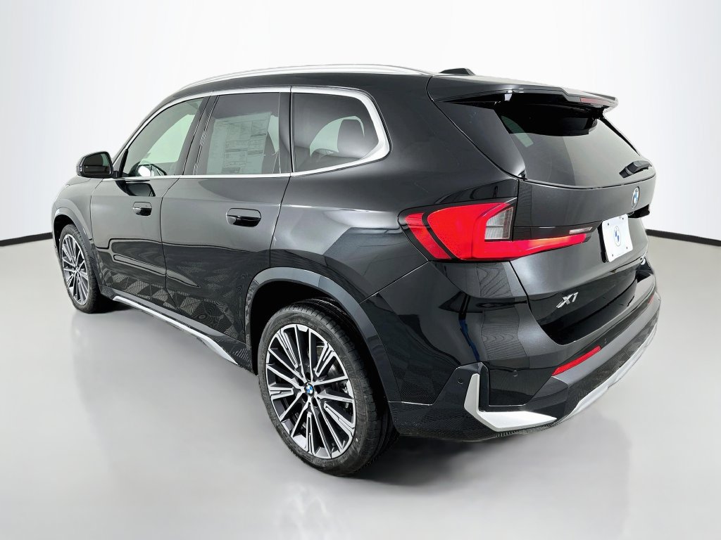 New 2027 BMW X1 xDrive28i w/ Technology Package AWD/4WD image 7