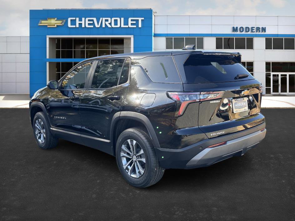 New 2026 Chevrolet Equinox LT image 3