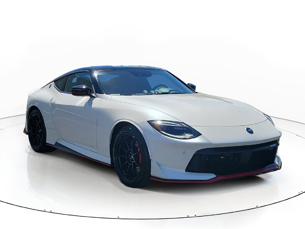 New 2027 Nissan Z NISMO RWD image 3
