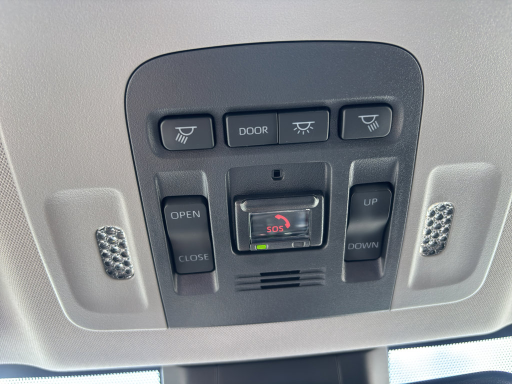 Used 2024 Toyota Camry XLE image 22