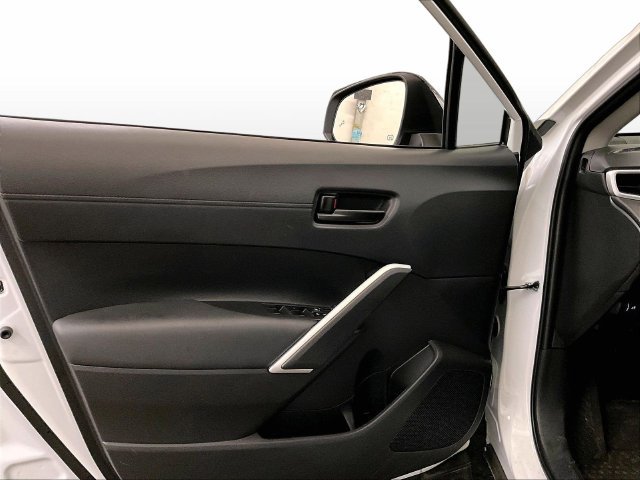 Used 2026 Toyota Corolla Cross LE AWD/4WD image 22