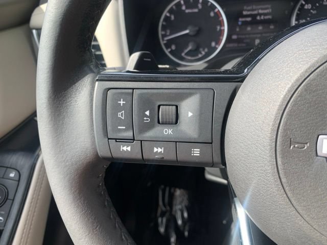 Used 2023 Nissan Rogue SV w/ SV Premium B Package AWD/4WD image 21
