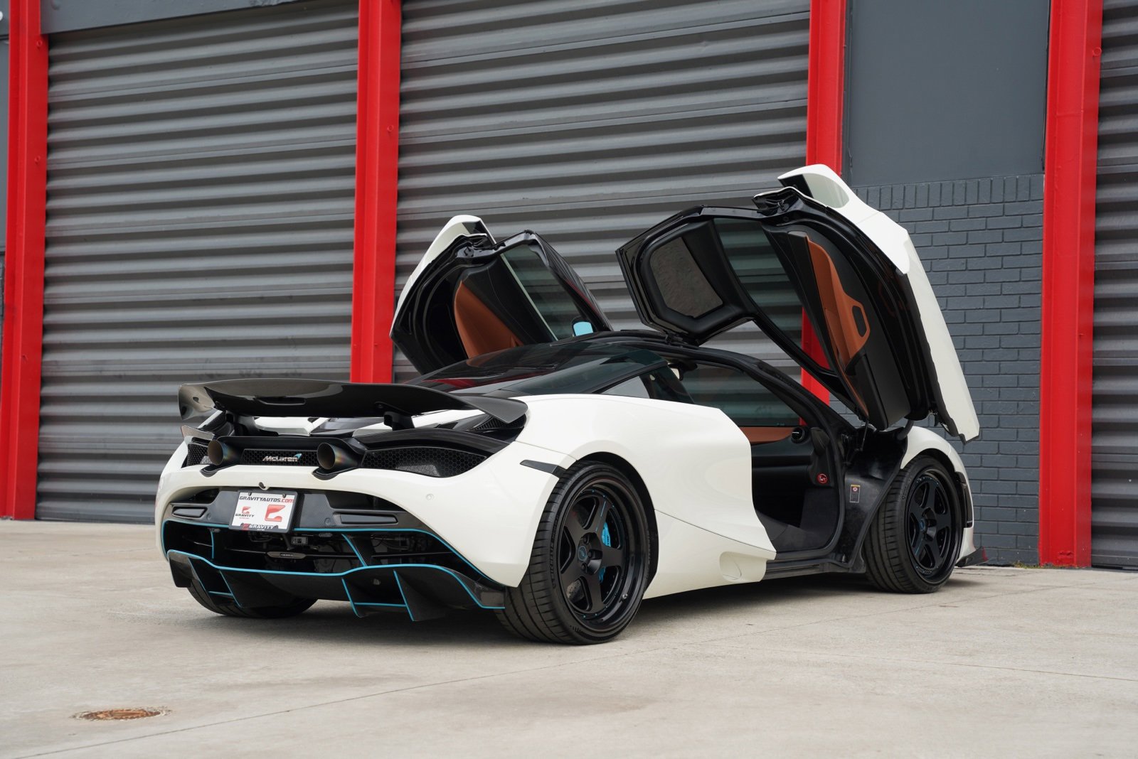 Used 2018 McLaren 720S Performance image 4