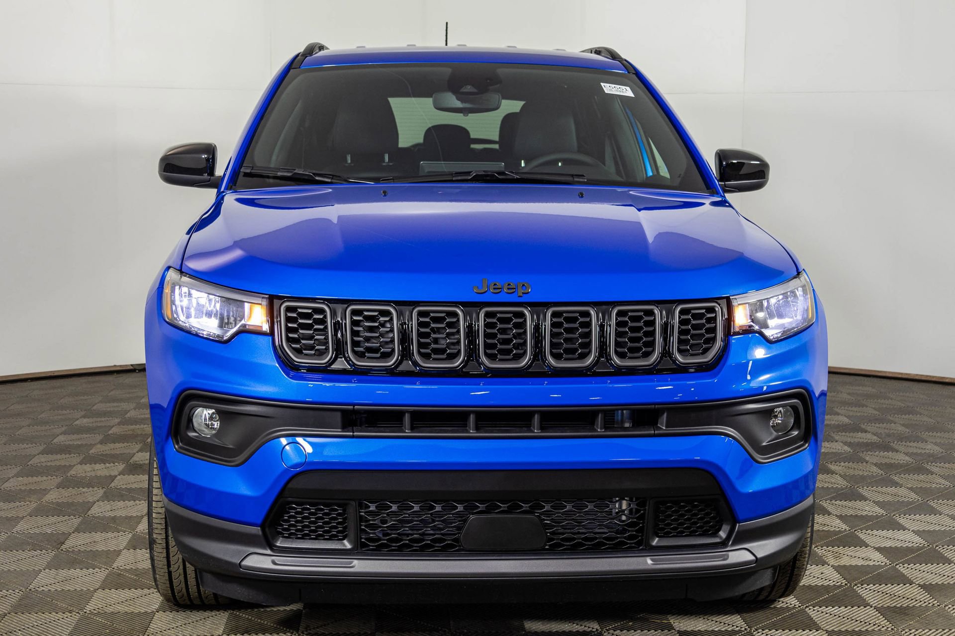 New 2026 Jeep Compass Latitude image 10