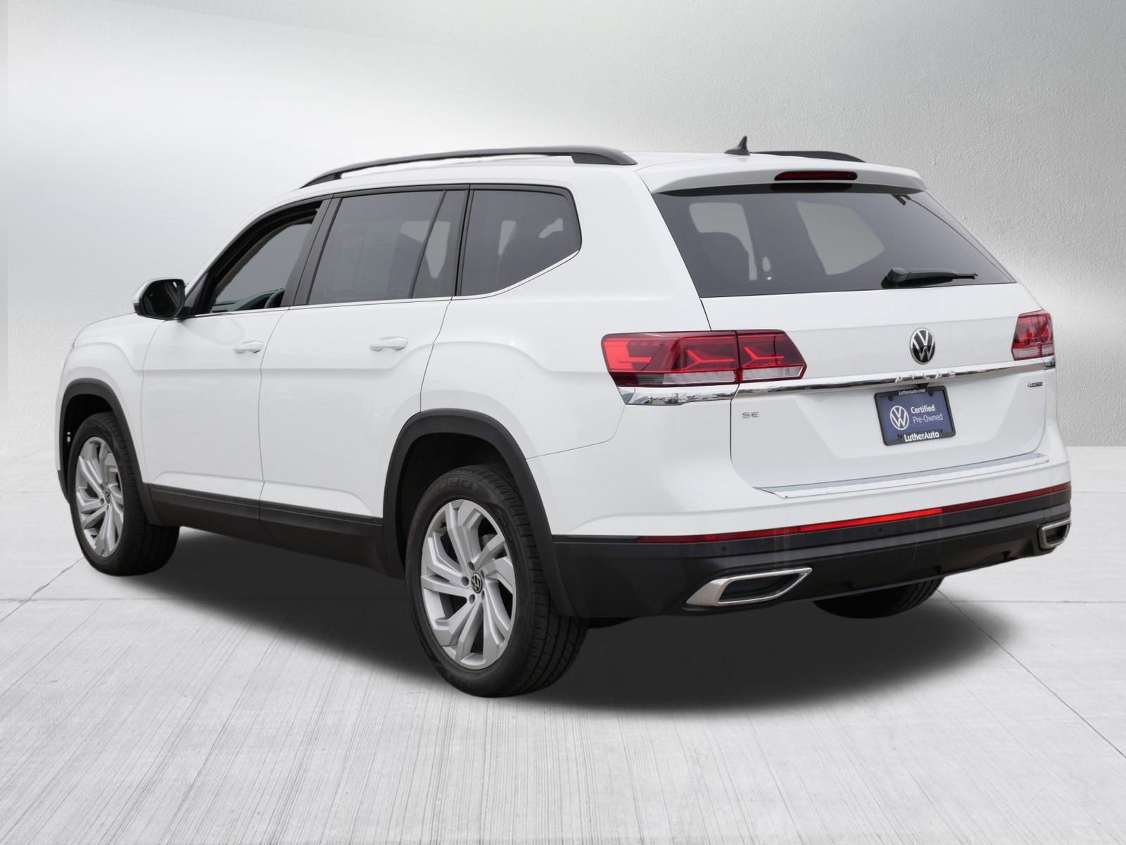 Certified 2023 Volkswagen Atlas SE w/ Panoramic Sunroof Package AWD/4WD image 5