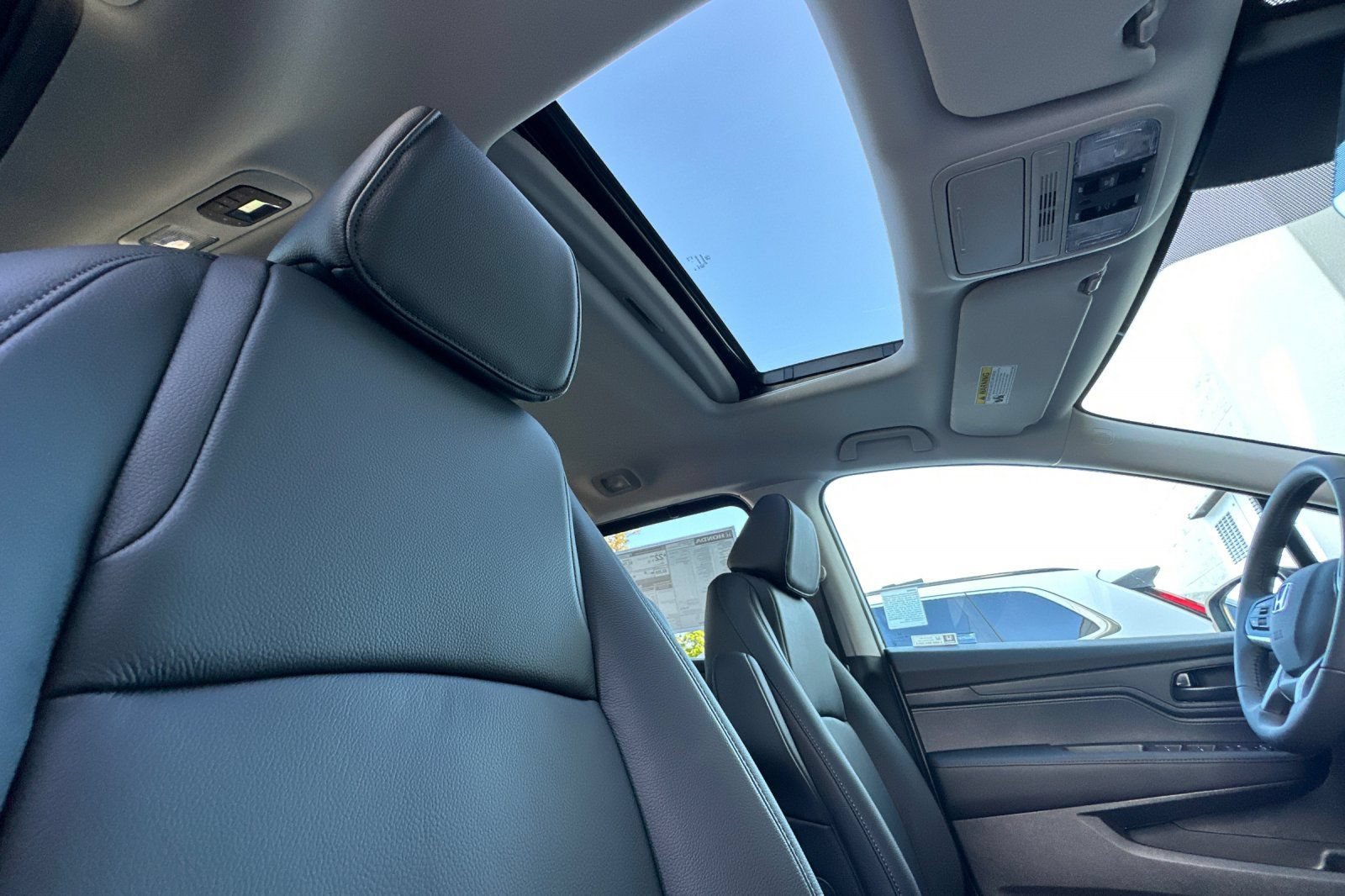 New 2026 Honda Odyssey EX-L image 13