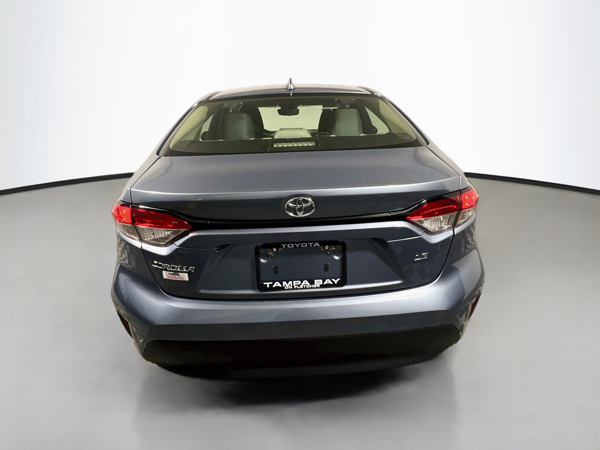 Used 2025 Toyota Corolla LE FWD image 6