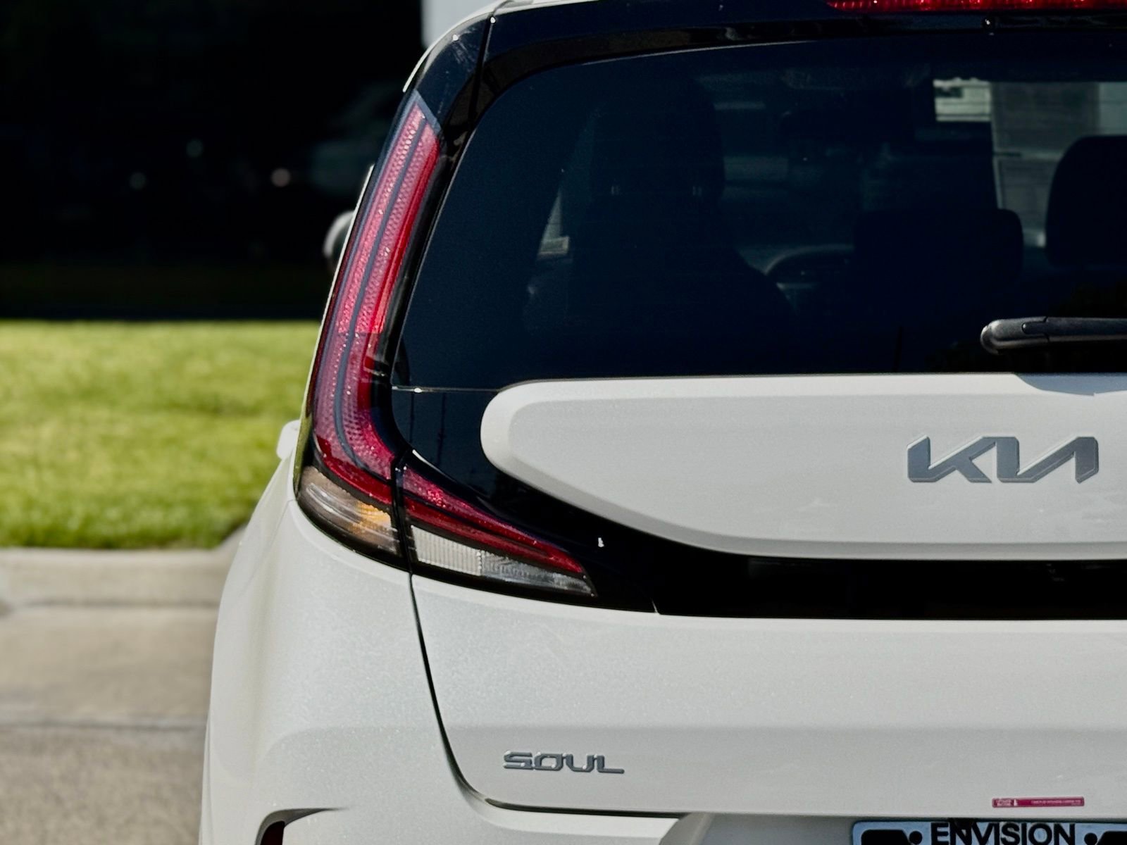Used 2025 Kia Soul LX FWD image 15