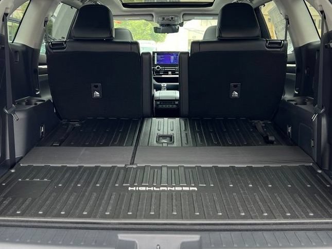 New 2026 Toyota Highlander Platinum AWD/4WD image 38