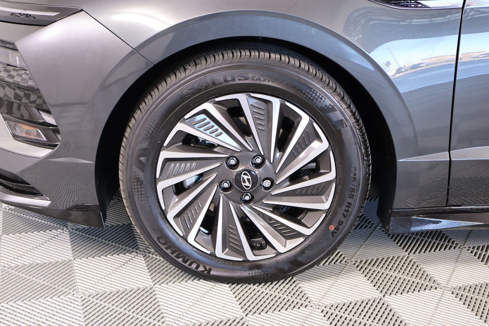 Certified 2025 Hyundai Sonata SEL image 16