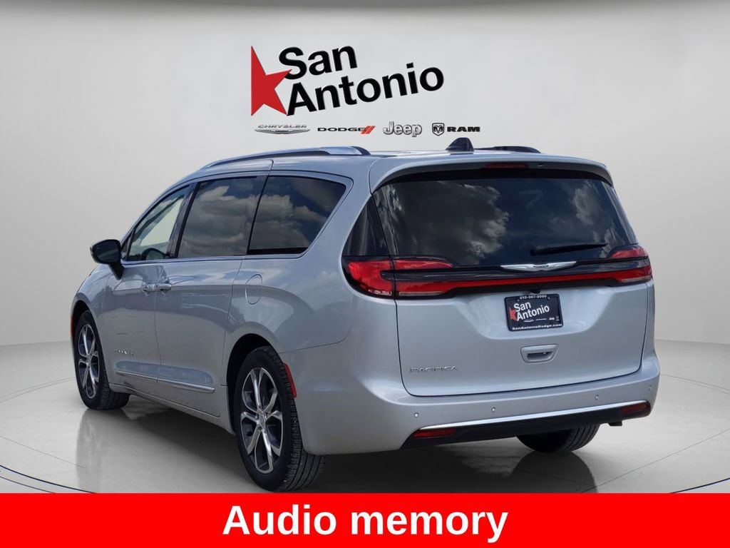 New 2026 Chrysler Pacifica Pinnacle image 6