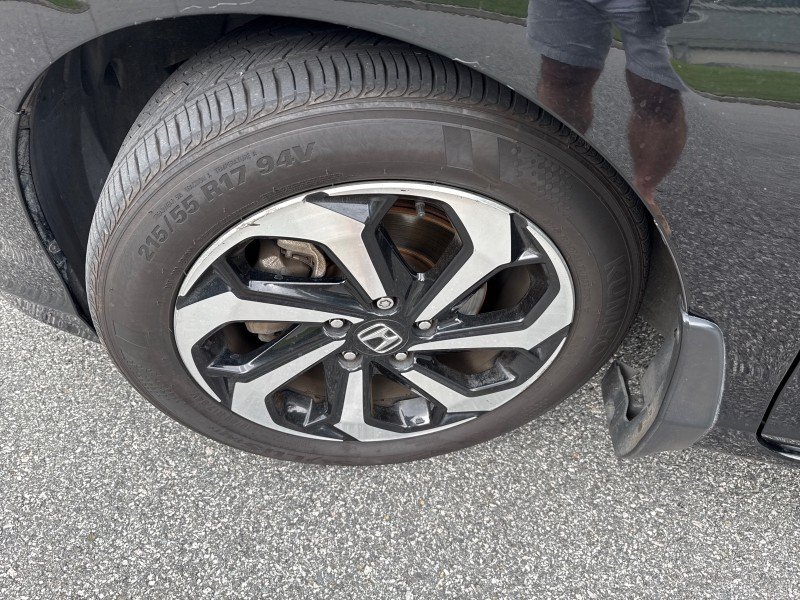 Used 2017 Honda Accord EX-L image 44