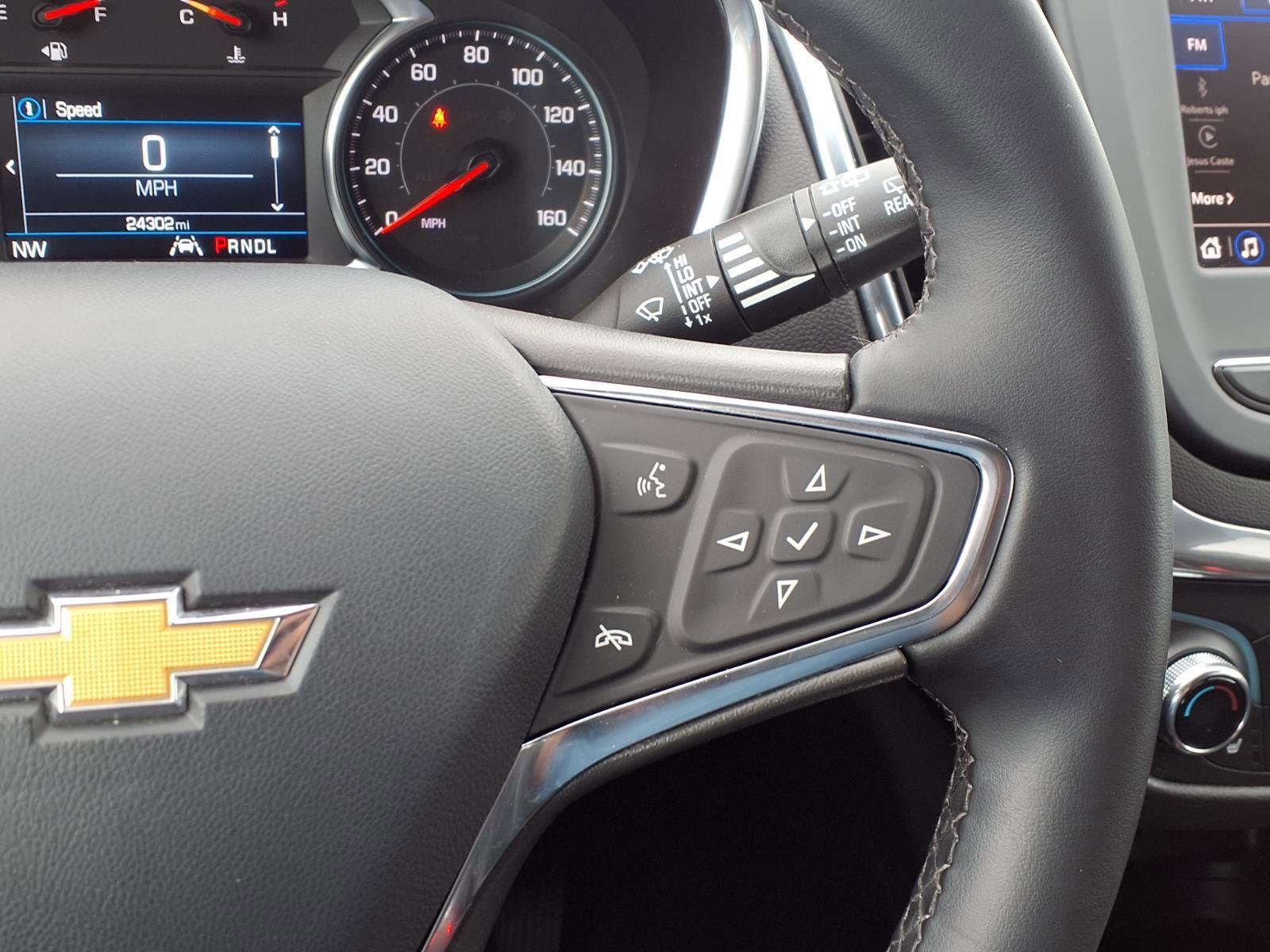 Used 2024 Chevrolet Equinox LT image 14