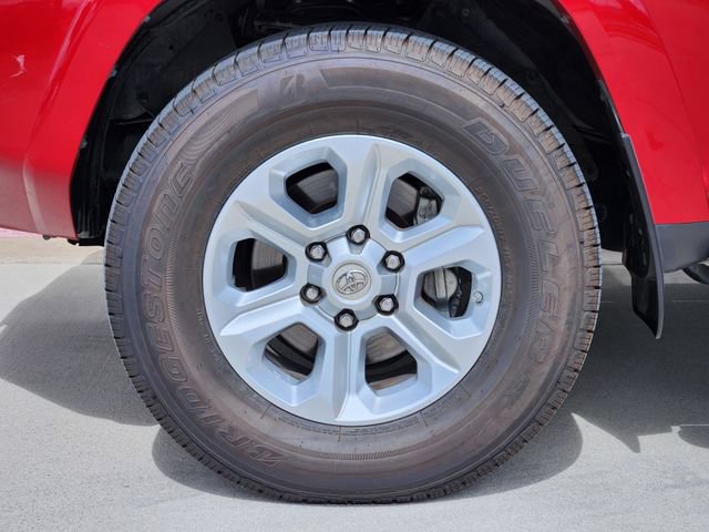 Used 2019 Toyota 4Runner SR5 Premium AWD/4WD image 11