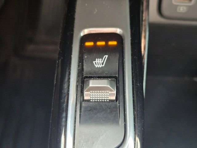 Used 2023 Kia Sorento SX image 25