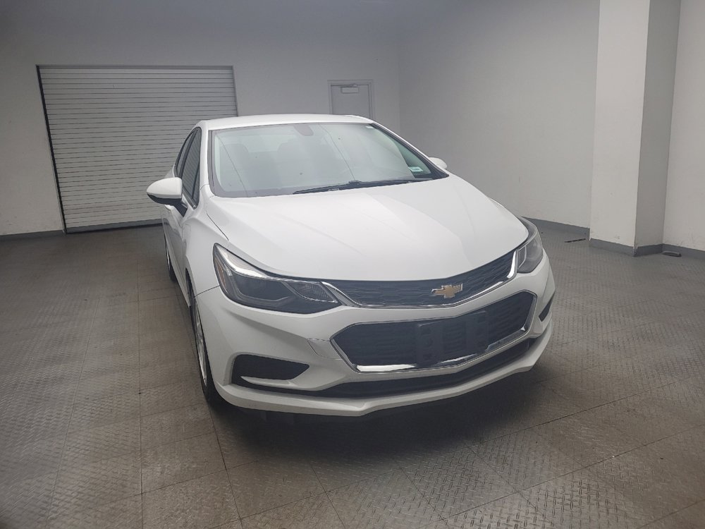 Used 2016 Chevrolet Cruze LT w/ Convenience Package image 14
