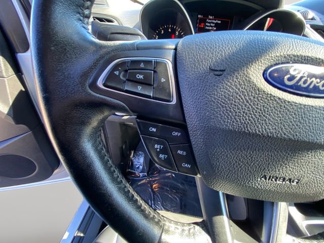 Used 2019 Ford Escape SEL image 19