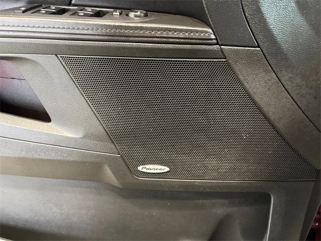 Used 2016 GMC Terrain SLT w/ Open Road Package image 18