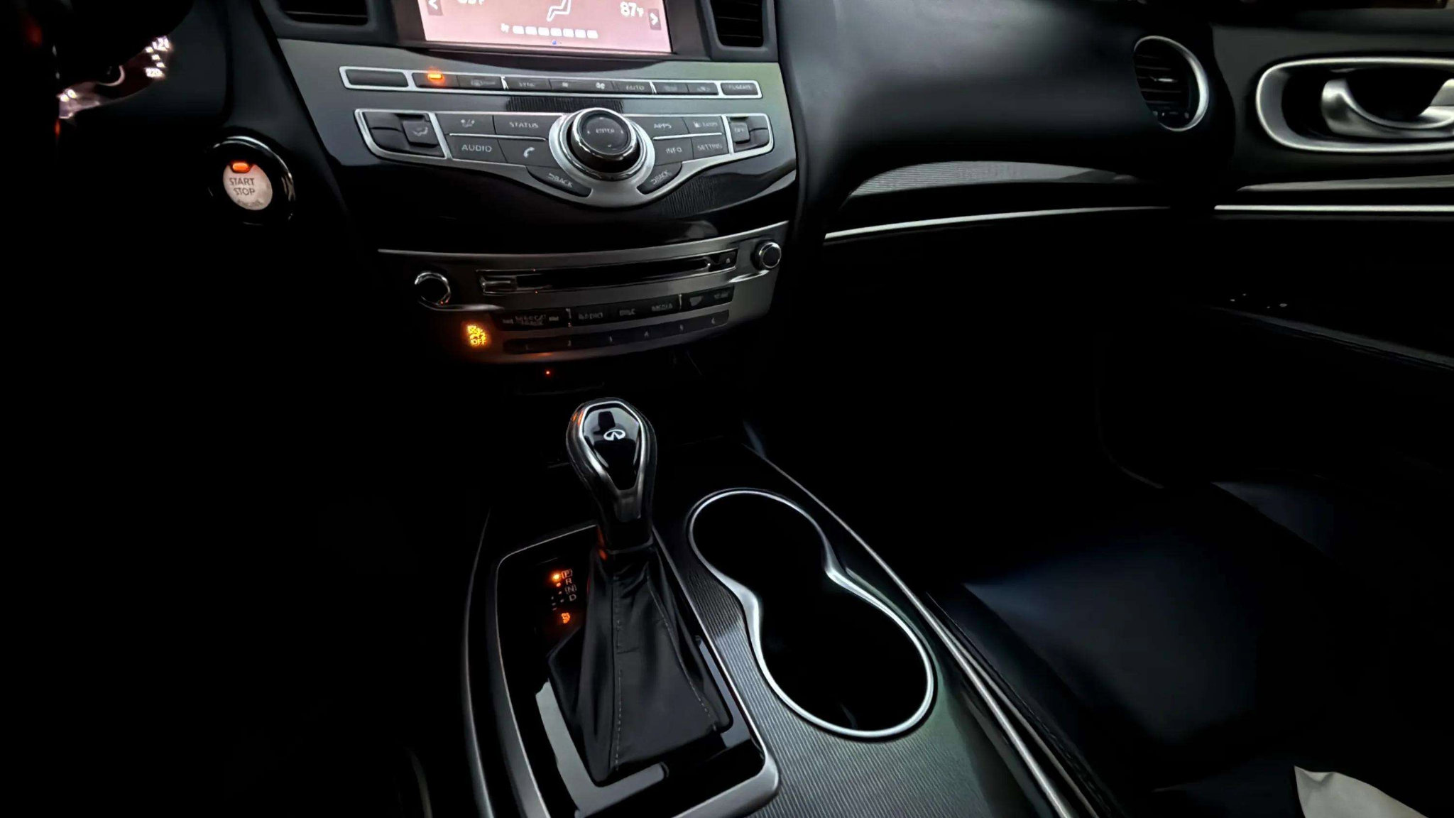 Used 2019 INFINITI QX60 Luxe image 32