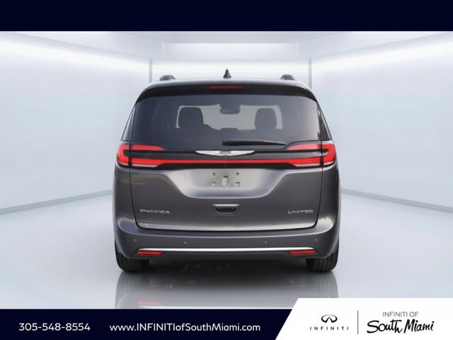 Used 2023 Chrysler Pacifica Limited FWD image 5