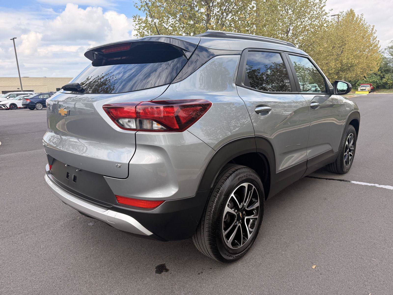 Used 2025 Chevrolet TrailBlazer LT AWD/4WD image 5