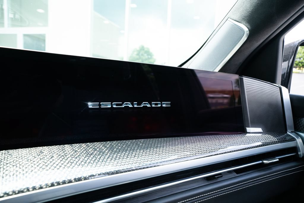 Used 2025 Cadillac Escalade V AWD/4WD image 40