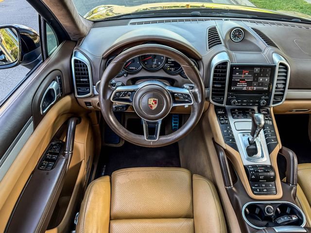 Used 2017 Porsche Cayenne GTS image 28