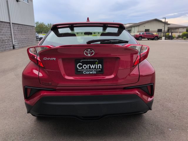 Used 2021 Toyota C-HR XLE FWD image 4