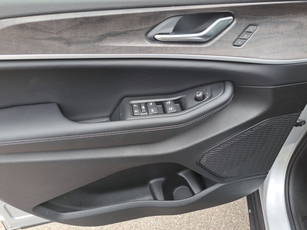 New 2025 Jeep Grand Cherokee L Limited AWD/4WD image 21