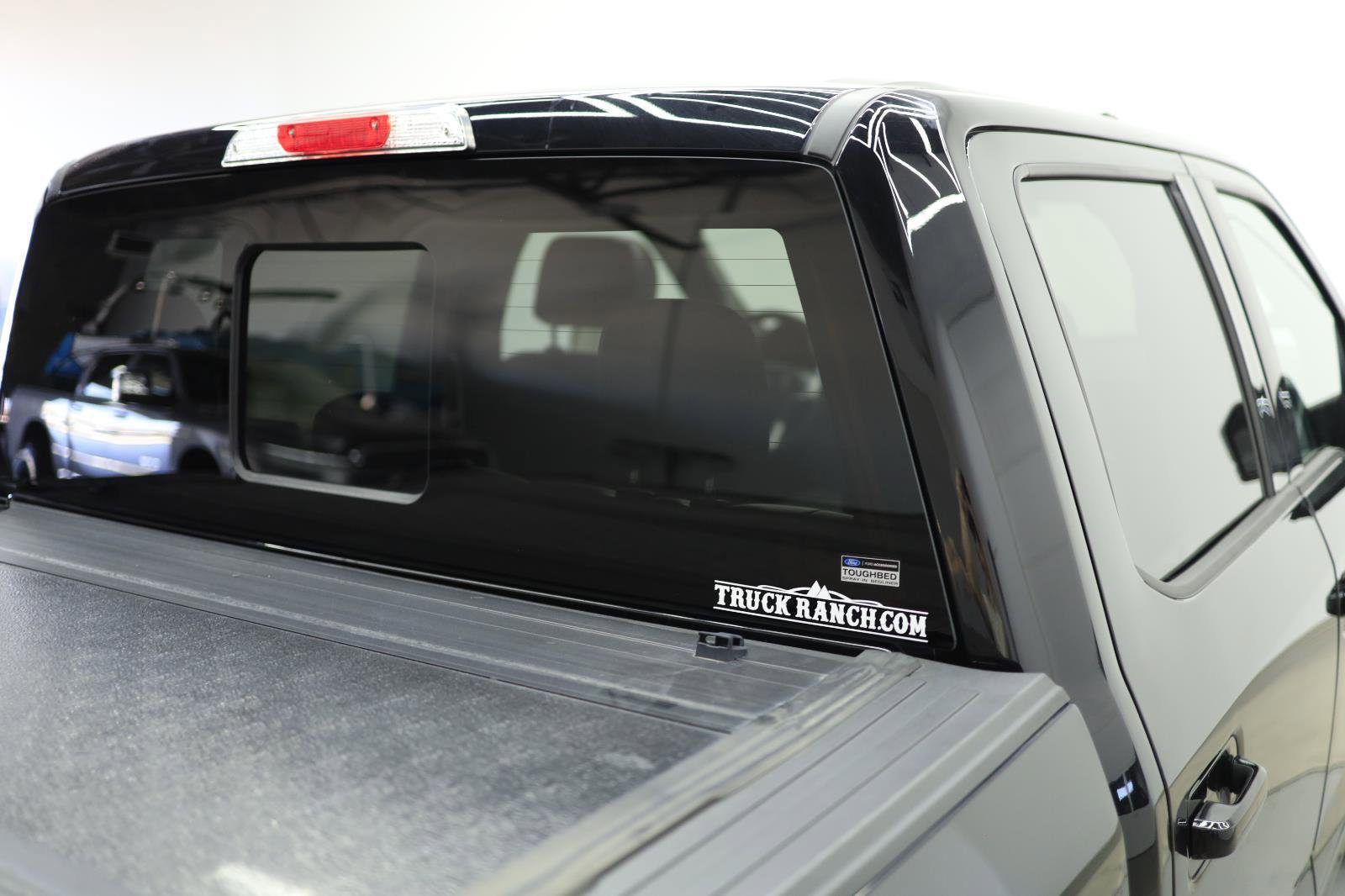 Used 2020 Ford F150 Lariat w/ Equipment Group 502A Luxury image 14