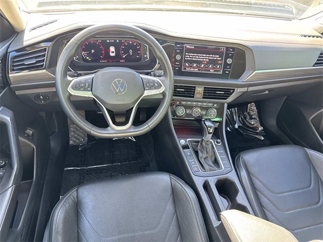 Certified 2022 Volkswagen Jetta SEL image 7