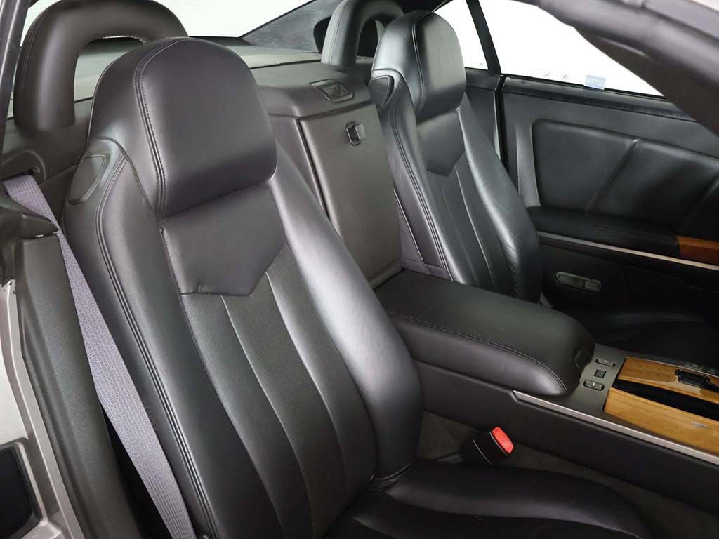 Used 2004 Cadillac XLR RWD image 28