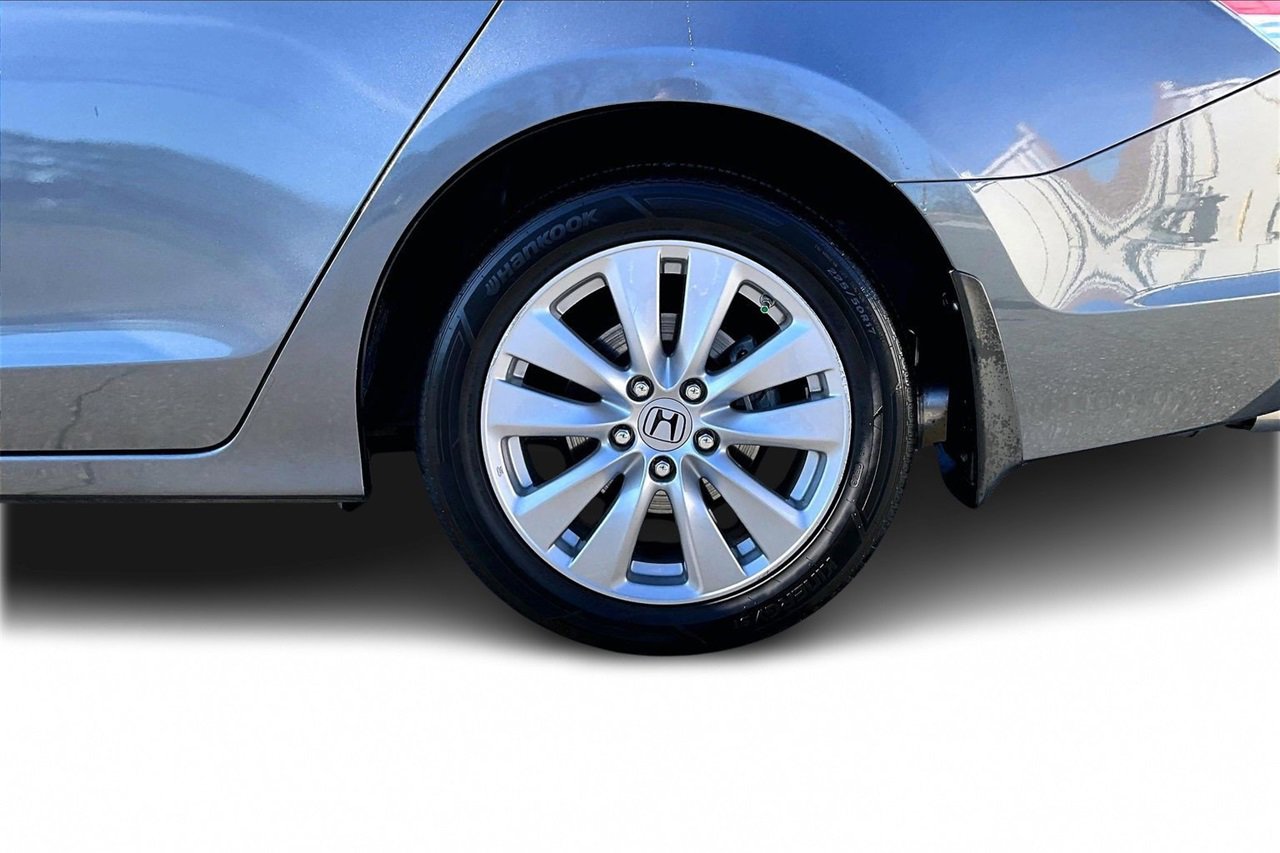 Used 2012 Honda Accord EX-L image 32