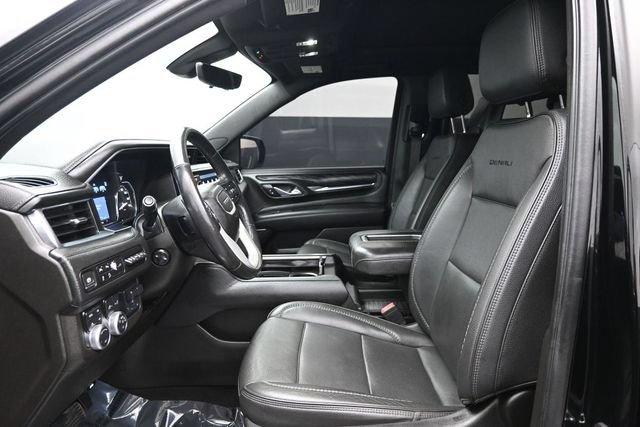 Used 2021 GMC Yukon Denali w/ Denali Ultimate Package AWD/4WD image 7