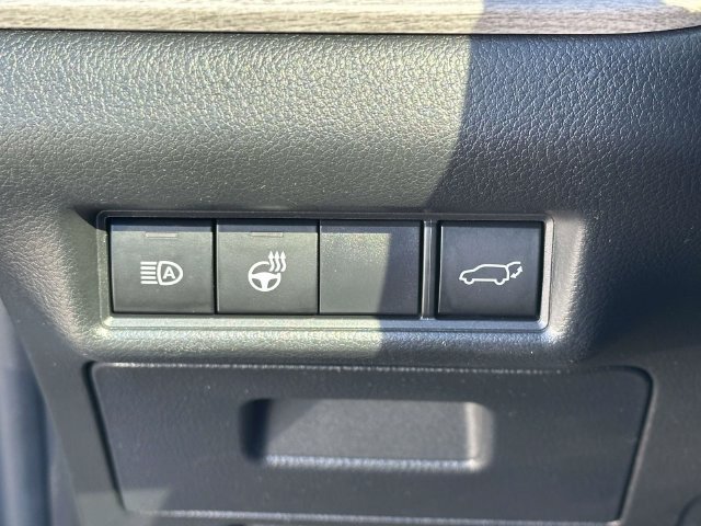 Used 2024 Toyota Grand Highlander AWD image 25