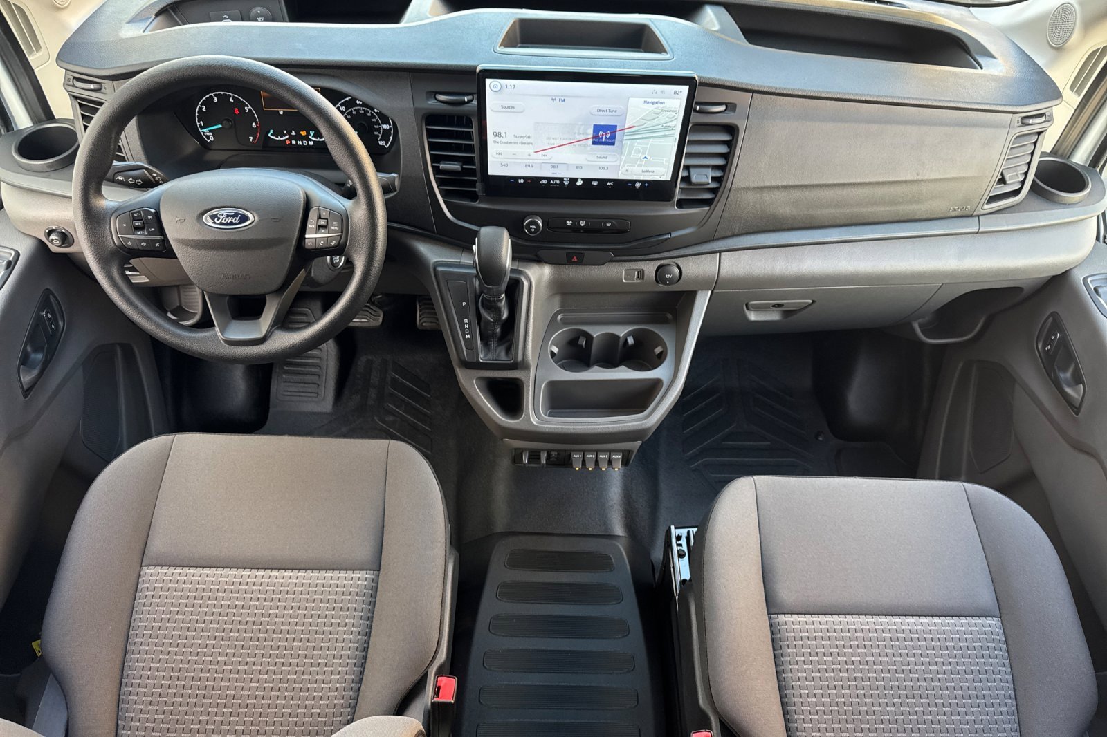 New 2026 Ford E-Transit 148 High Roof Extended image 11