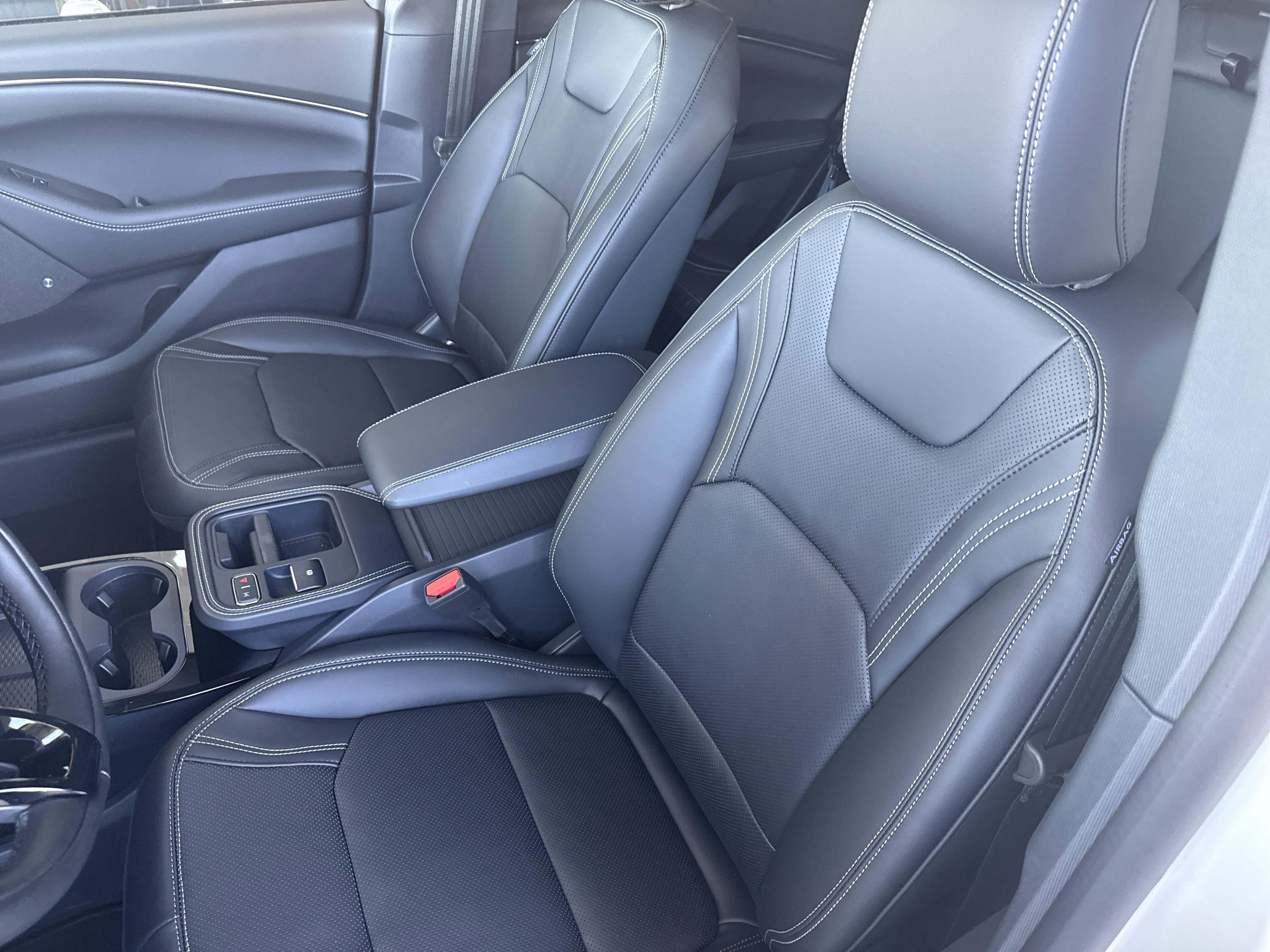 New 2025 Ford Mustang Mach-E Premium image 19