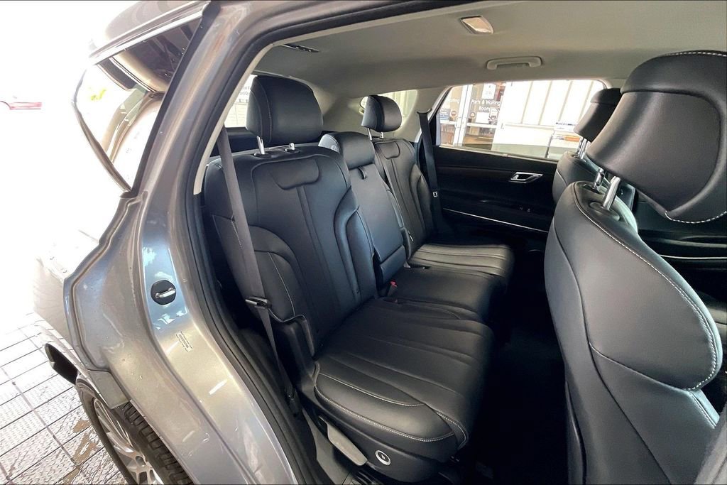 Used 2024 Genesis GV80 2.5T image 15